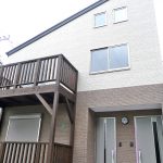 無垢材の香りを感じる家