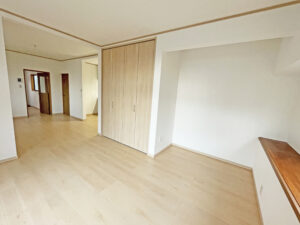 劇的に生まれ変わった内外装リフォーム