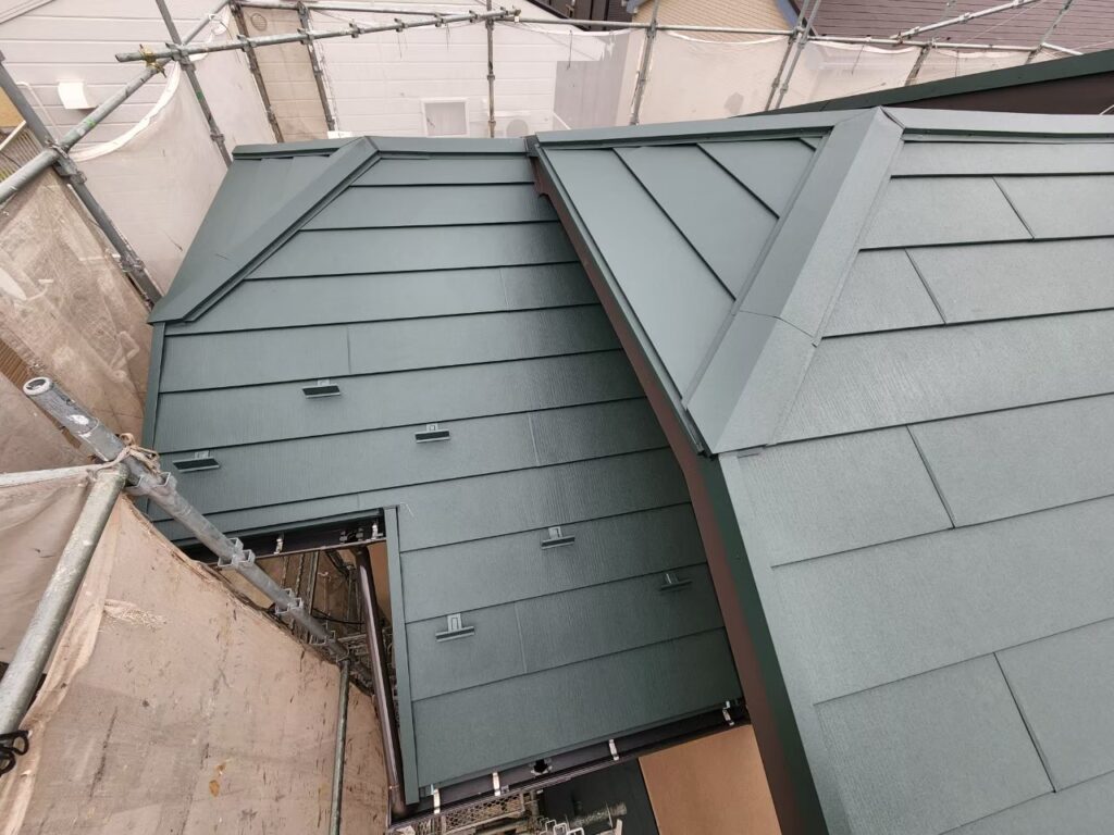 屋根カバー工事